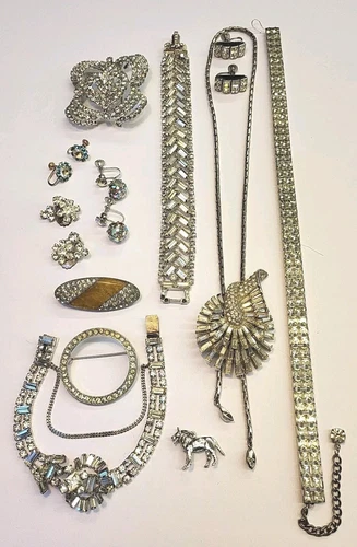 Lot Vintage Rhinestone Jewelry Austria Sterling Weiss Bakelite Bolo Tie Bling