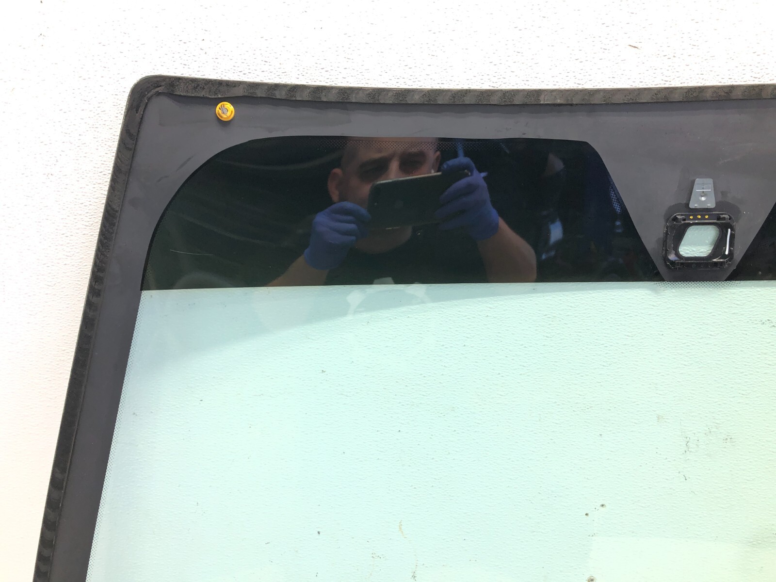 2008-2019 MASERATI GRANTURISMO S M145 FRONT WINDSHIELD WINDOW GLASS OEM.