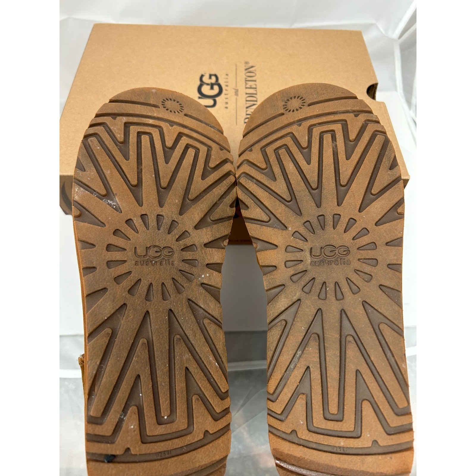 UGG Pendleton Classic Mini boots chestnut brown w… - image 8