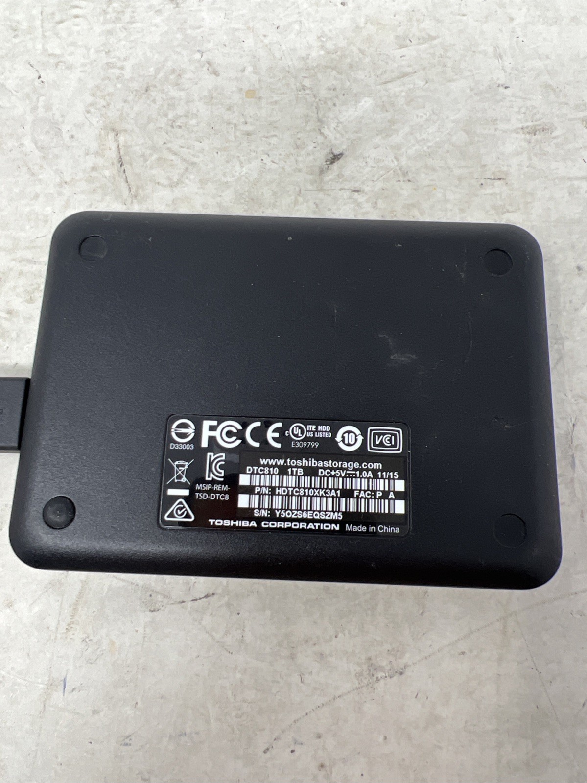 Toshiba Portable Hard Drive USB 3.0 1TB DTC810 HDTC810XK3A1 (163)