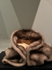 Vintage Honey Brown Mink Fur Stole with A Shawl Collar. One Size Unbranded