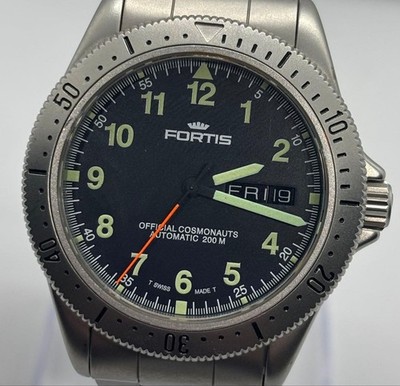 Fortis Cosmonaut 610.10.158 Automatic Watch 39mm