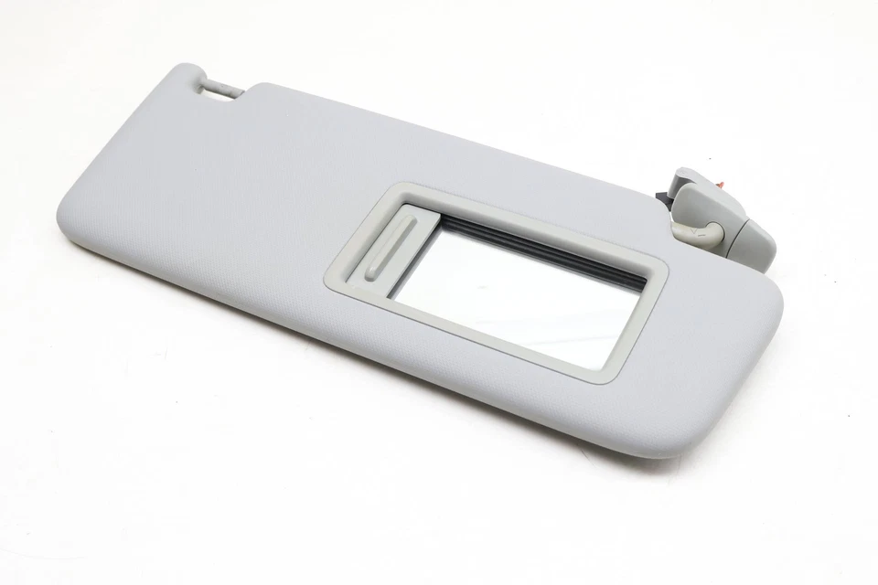 AUDI S5 2017-2024 - Parasol derecho/espejo 8W0857552AM Foto 2 de 4