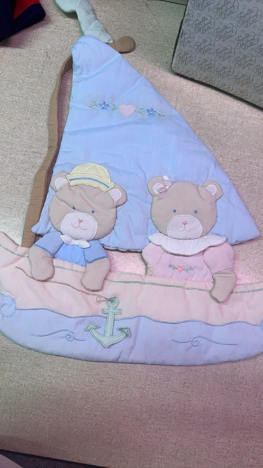 "De colección Casa de Hatten Bebé Guardería Suave Colgante de Pared Osos de Peluche Velero 22""" Foto 3 de 4