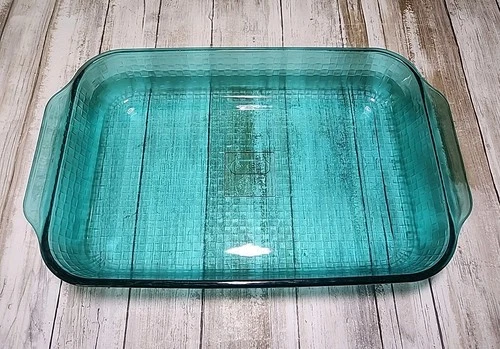 VTG Pyrex Peacock Teal BasketWeave Baking Dish 3 Qt Casserole 13x9x2" RARE