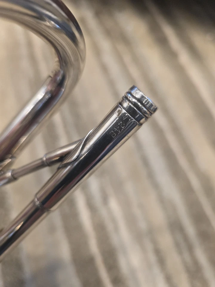 Selmer Bb 小号 银色 24B K 改装 状况非常好 — 第 2/4 张图片