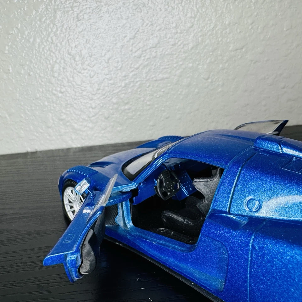 Motormax 1/24 - Maserati MC12 Metallic Blue Supercar Diecast Scale Model Car - Image 3 of 4