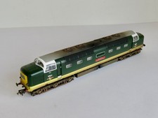 Bachmann Class 55 2-529A D9014 2-Tone Green Small Yellow Panels Sound Weathered