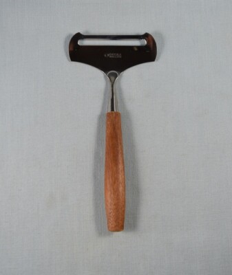 Boska Holland SOFT Cheese Slicer Wood Handle 6 3/8''