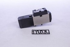 SMC NVFS2100R-5FZ Solenoid-Operated Air Control Valve