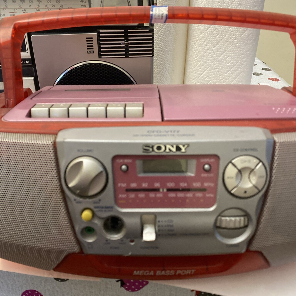 こうぴページSONY、AIWA、Panasonic, VICTOR A Set Of Two Vintage Aiwa 945 And Sony CFD- V177 Boom Boxes
