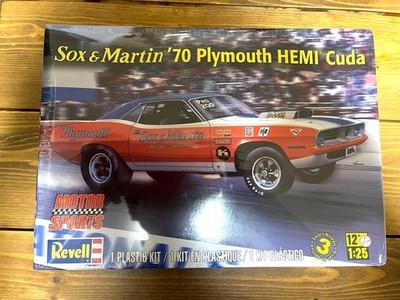 Revell Sox & Martin  70 Plymouth HEMI Cuda Drag Racing Neu Versiegelt Modellb...