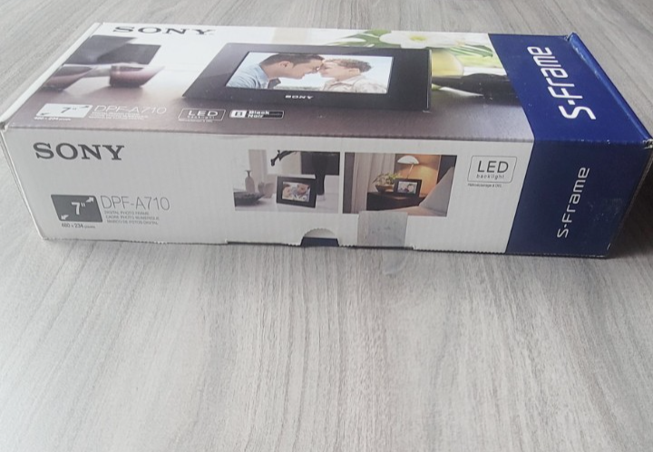 Buy Sony DPF-A710 7