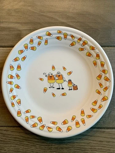 FIESTA WARE HALLOWEEN "CANDY CORN" TRICK OR TREAT Luncheon Plate 9"