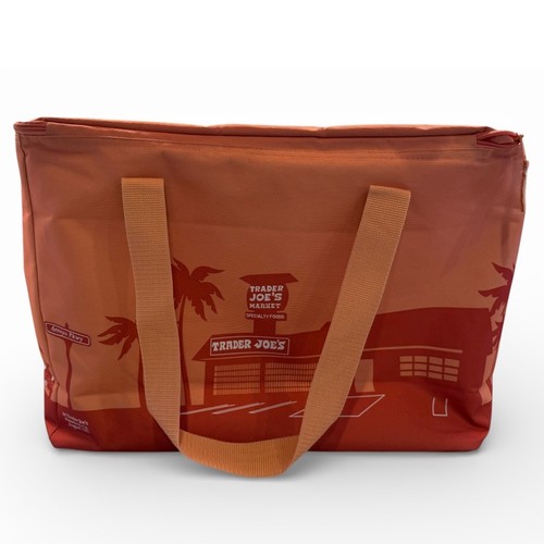 Trader Joe's Rare Large Peach Limited Edition Insulated Grocery Reusable Bag