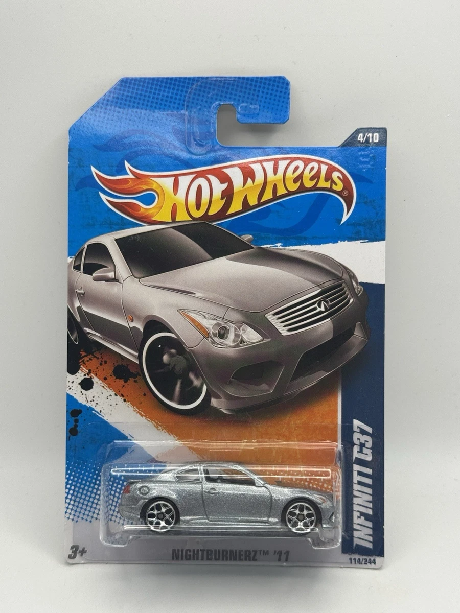 ホットウィール インフィニティG37 日産 Amazon.com: Hot Wheels 1:64 Scale 2012 Infiniti G37 Die-Cast Car