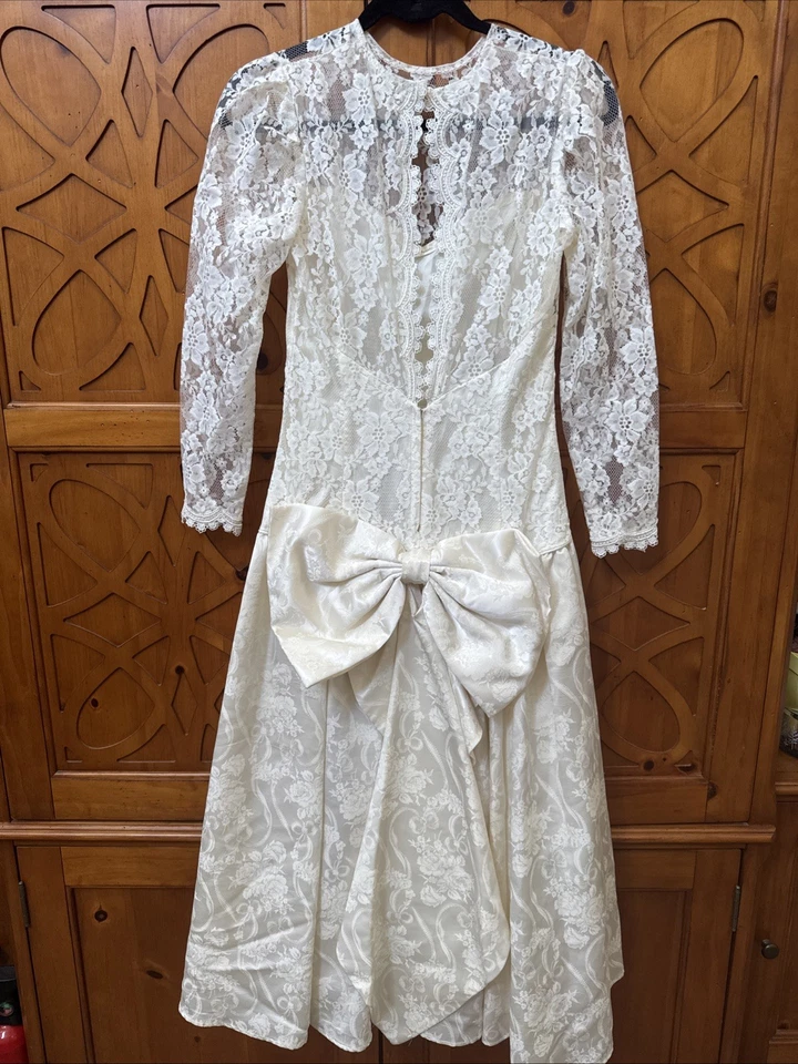 Vestido de satén vintage talla 8 Scott McClintock años 80 marfil encaje boda fiesta vestido lazo Foto 4 de 4