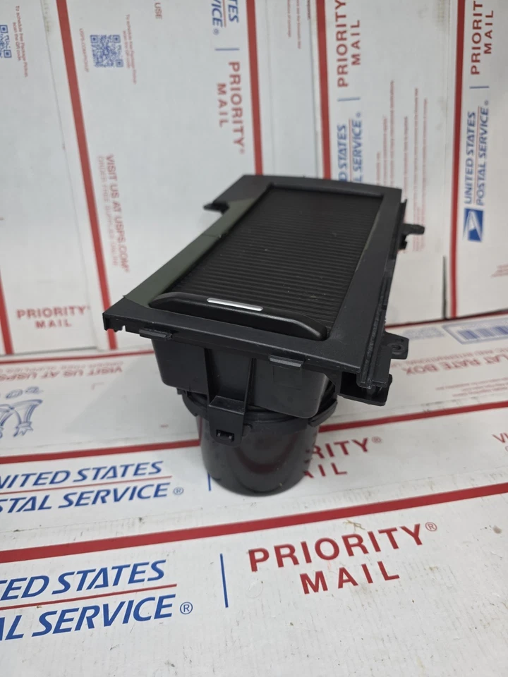 Cubierta portavasos consola central Acura TL 2004-2008 fabricante de equipos originales Foto 3 de 4