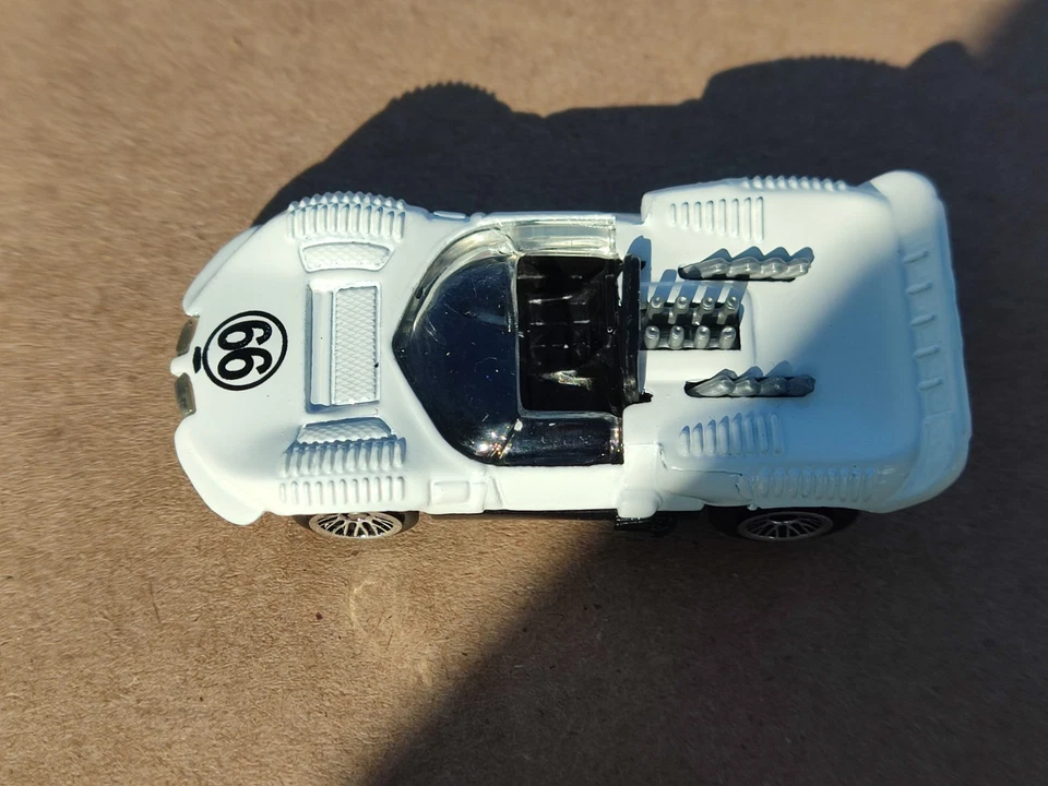 Hot Wheels Blanco Chaparral 2 1997 Malasia Diecast Vintage Retro Coche Deportivo Foto 3 de 4