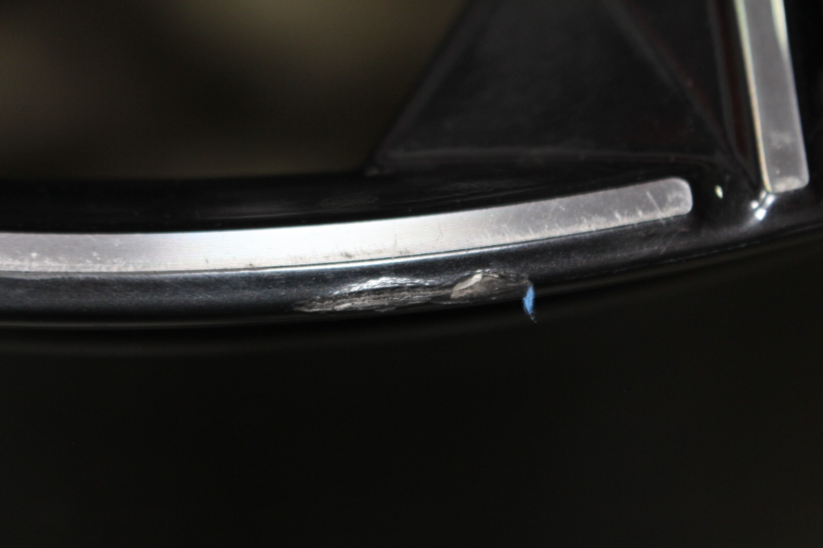 Audi R8, Rear Audi Sport Wheel, Scratches, 11x20, Used, P/N 4S0601025CC