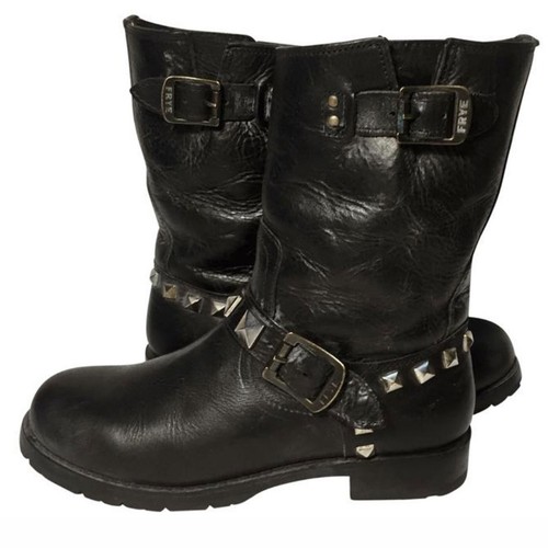 FRYE 77199 Rogan Black Leather Motorcycle Engineer Studded Boots Women's Size 7 - Picture 1 of 8