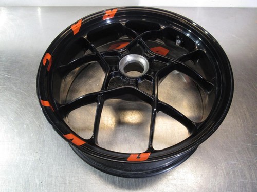 EB1373 2014 14 KTM SUPERDUKE 1290 R REAR WHEEL RIM 17X6 - Picture 4 of 8