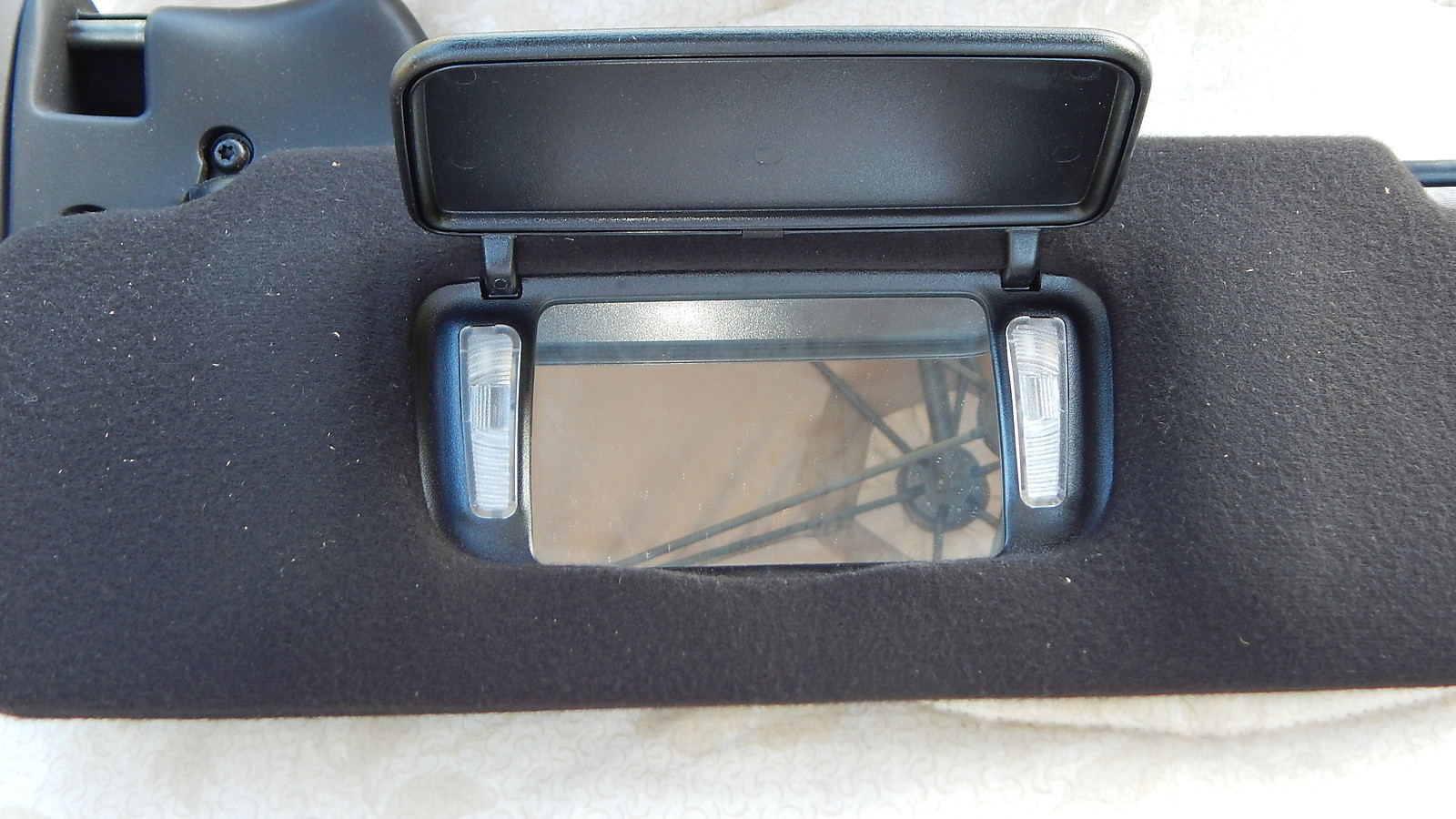 Ford GT 1994-1995 Left Sun visor