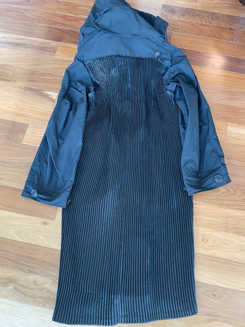 Junya Watanabe Comme des Garcons pleated coat black / grey