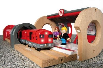 33513 Brio trein Metro treinset - Brio Treinen - Treinenset - Brio