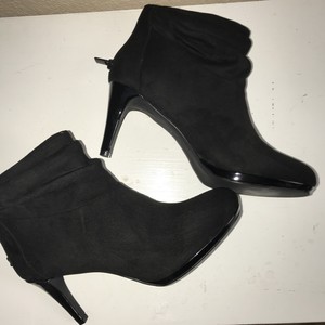 bandolino black ankle boots
