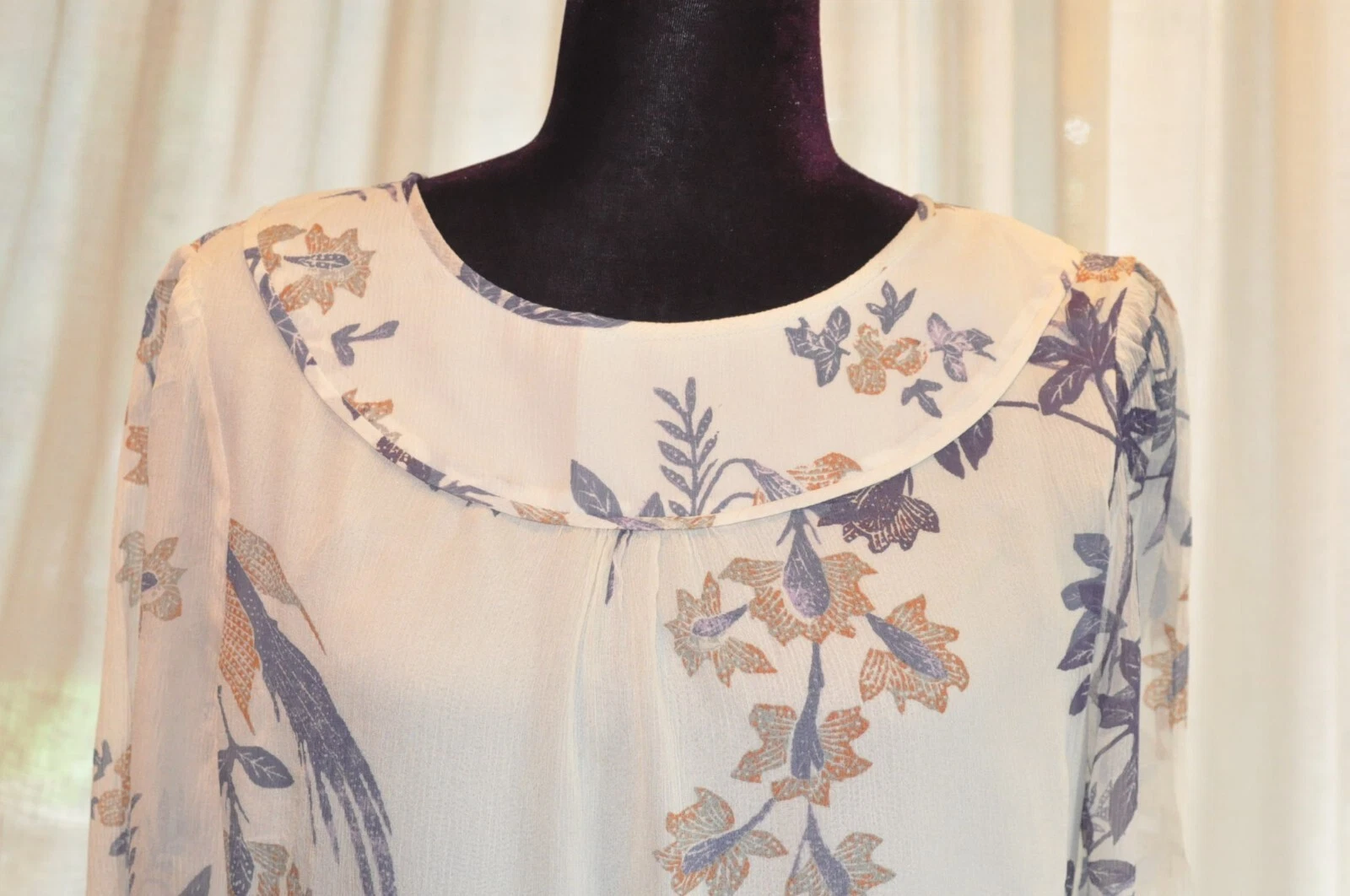 *Tory Burch* Top tunica in seta avorio con stampa floreale e uccellino US8 (UK 12)