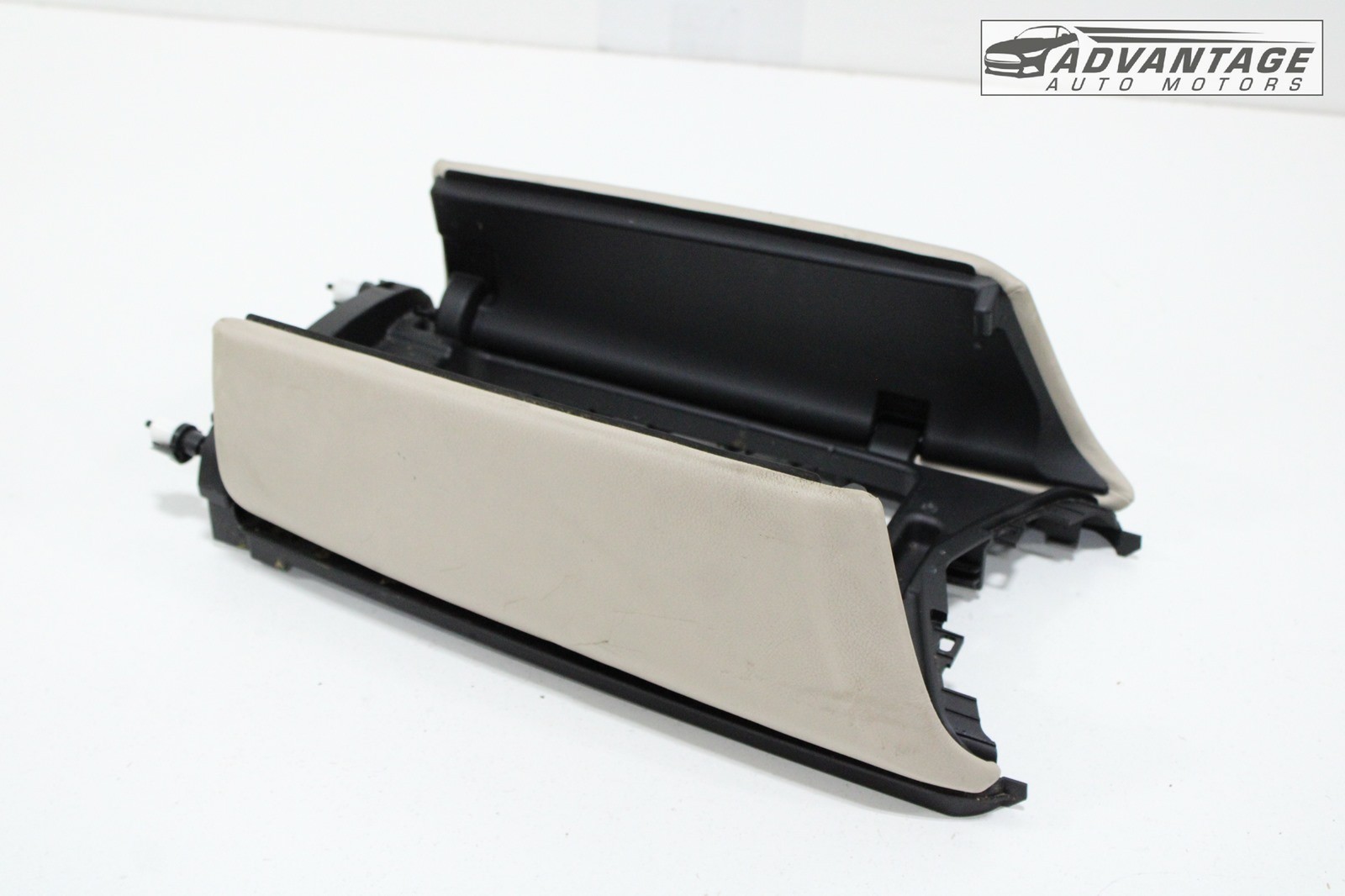 2014-2016 MASERATI QUATTROPORTE CENTER CONSOLE ARMREST COVER LID BEIGE OEM 