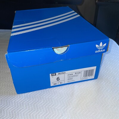 Size 6 - adidas Stan Smith White Green