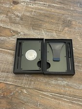 Ridge Style Minimalist Wallet With Money Clip and Spot for Air Tracker Tag