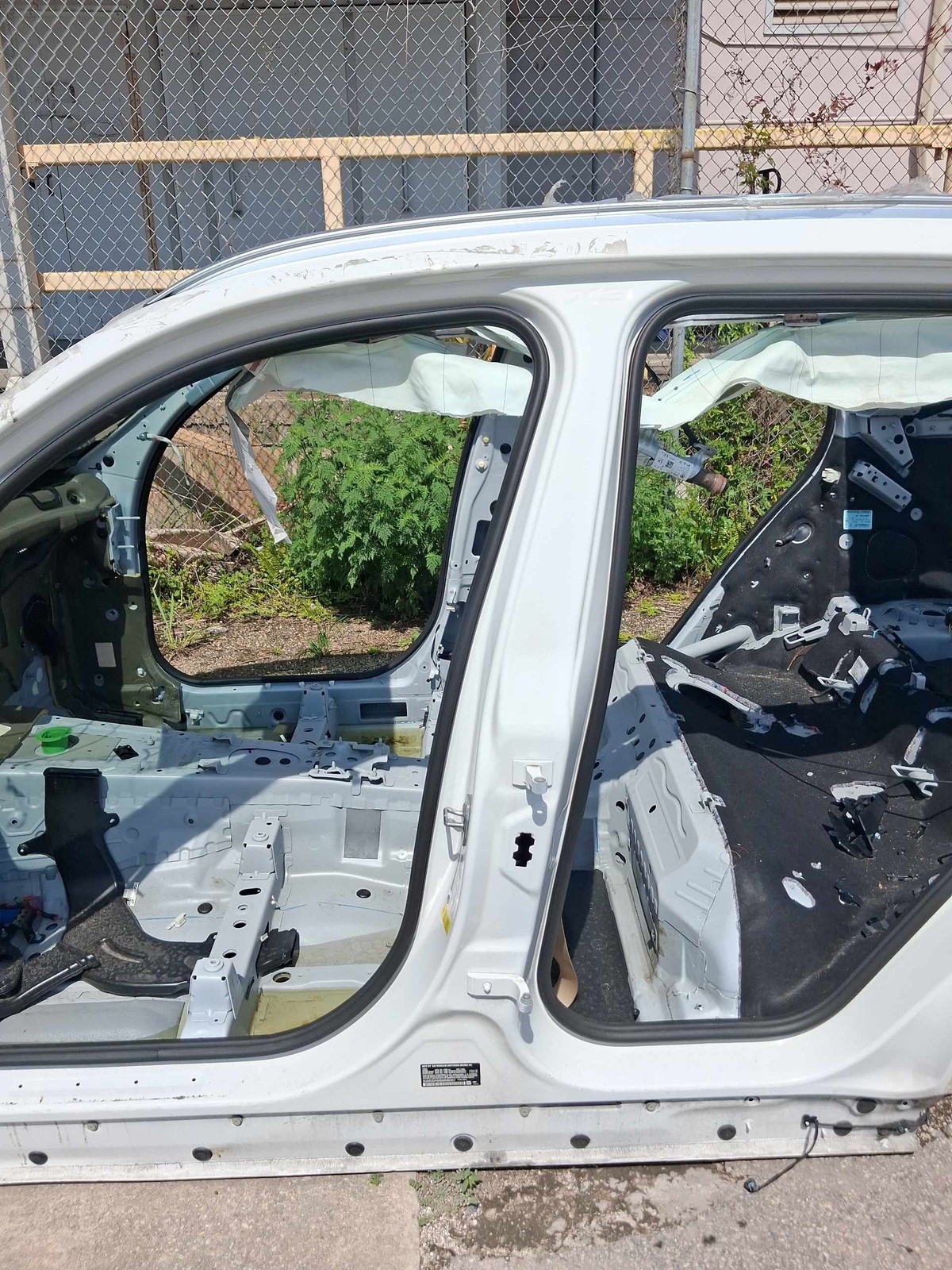 2018-2024 Bmw X3 Left Center Body B-pillar Alpine White 300 Oem 41007494061
