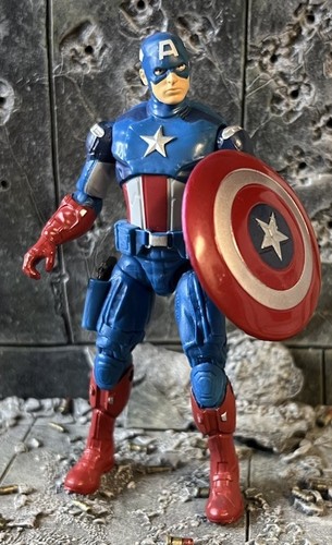 Marvel Universe Captain America Avengers Assemble 3.75” 1:18 Scale