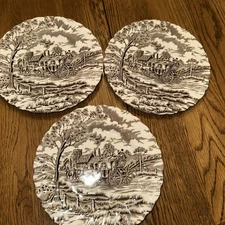 Royal Mail Brown White  Fine Staffordshire Ironstone Scalloped Round 6" 3 Piece