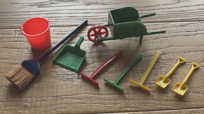 Irwin Commonwealth Dollhouse Miniature Wheelbarrow Rakes Shovels & Bucket