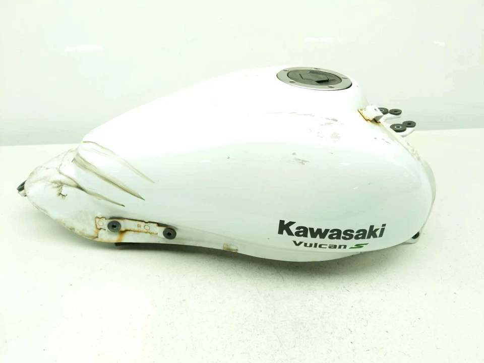 15-19 Kawasaki EN650 Vulcan S Gas Fuel Tank Petrol Reservoir - Image 3 of 4
