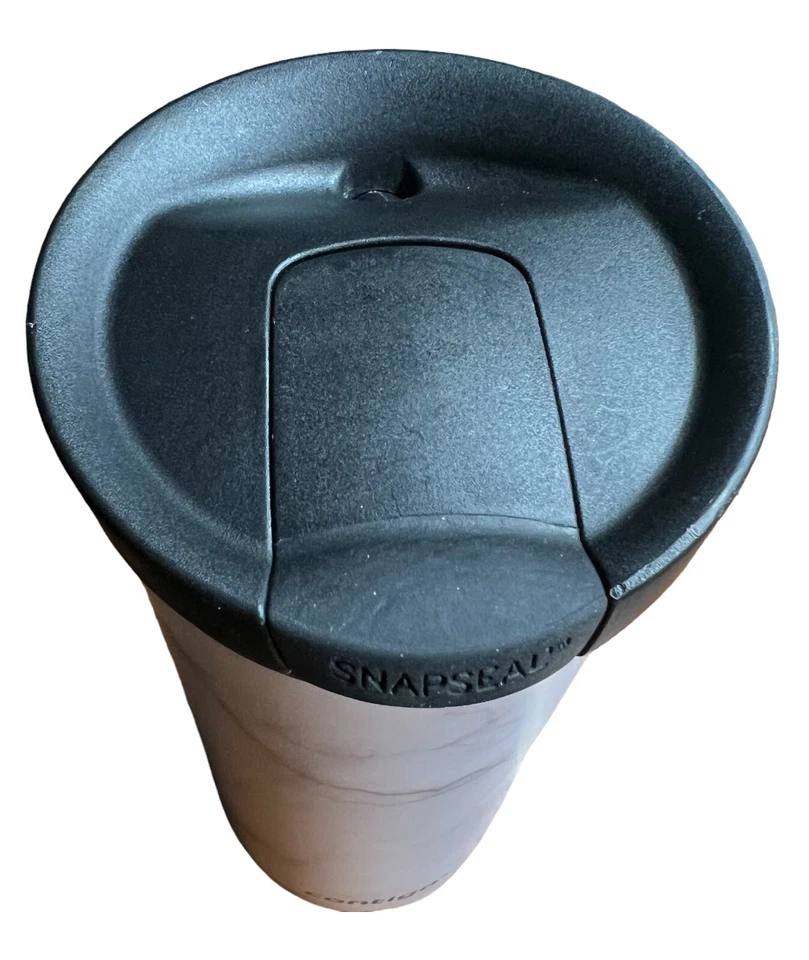 Taza de viaje Contigo Couture SnapSeal aislada de acero inoxidable, 16 oz mármol blanco Foto 3 de 4