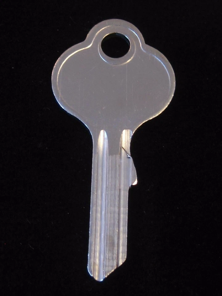 HF1 MERCEDES BENZ TRUNK 钥匙空白 1955 - 1968 190 220 230 250 280 300 S SL SE SEC — 第 2/4 张图片