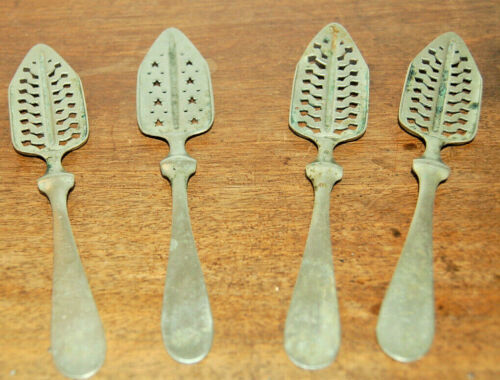 cuillère à absinthe lot de quatre