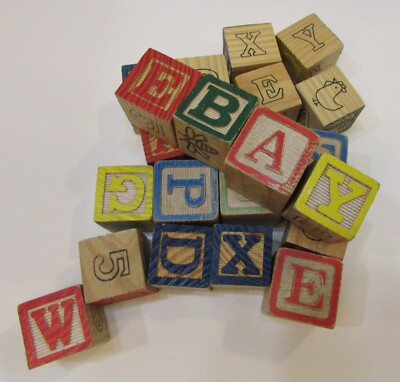 Lot 11 oz Vintage 1980s 1.25'' Square Cube Alphabet Number Animal Toy Wood Blocks