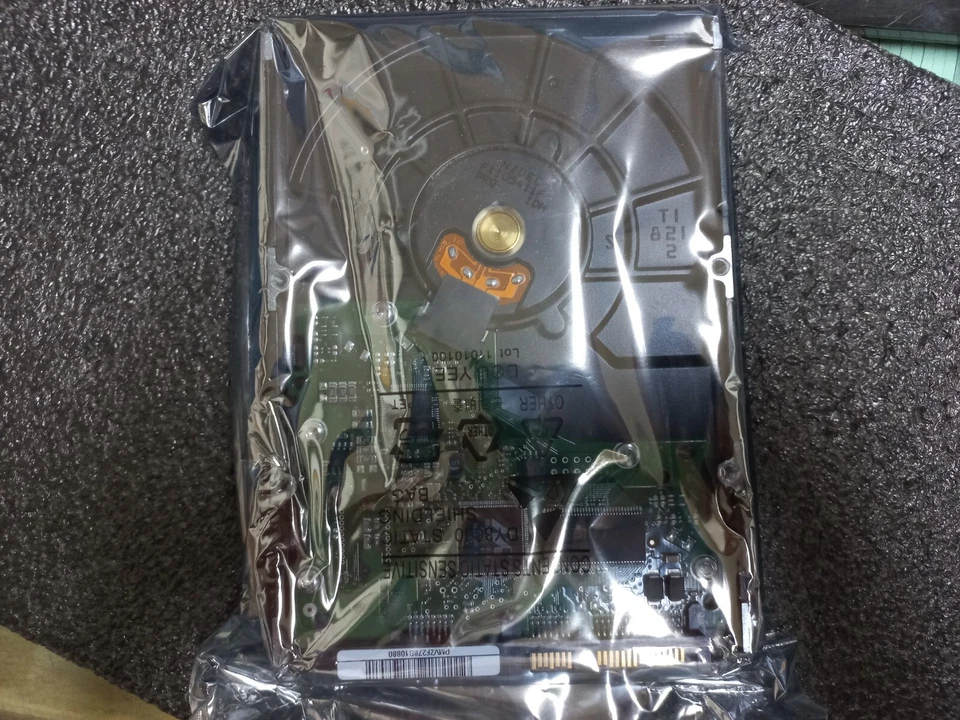 SAMSUNG SpinPoint Desktop 3.5" HD502HJ 500GB 7200RPM  16MB  S-ATAII - Image 2 of 2