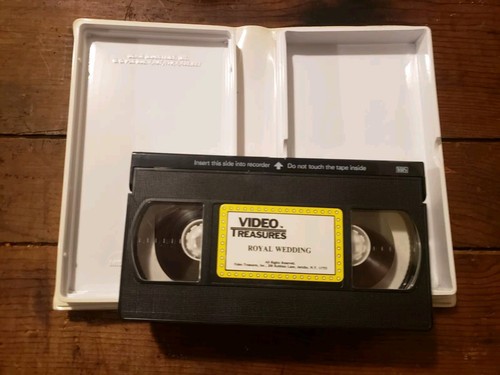 Royal Wedding 1951 Film VHS Video Treasures 1985 Fred Astaire Jane Powel - Picture 4 of 6