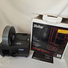 VIVITAR 2000AF Auto Focus 35mm Slide Projector W/Box Tested Works