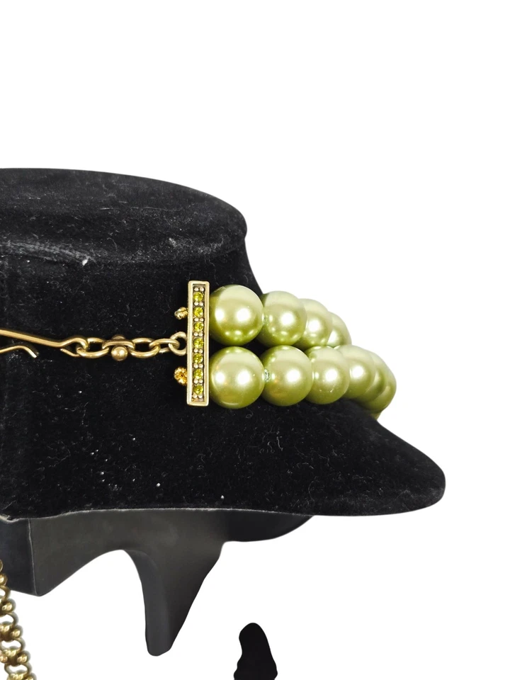 Collar Tortuga Verde Heidi Daus Perlas de Vidrio Pavé Cristal con Caja Foto 3 de 4