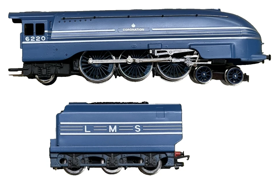 NIB HORNBY OO LMS CLASS 7P "CORONATION" STREAMLINE ROAD #6220 - FREE SHIP - Image 3 of 4