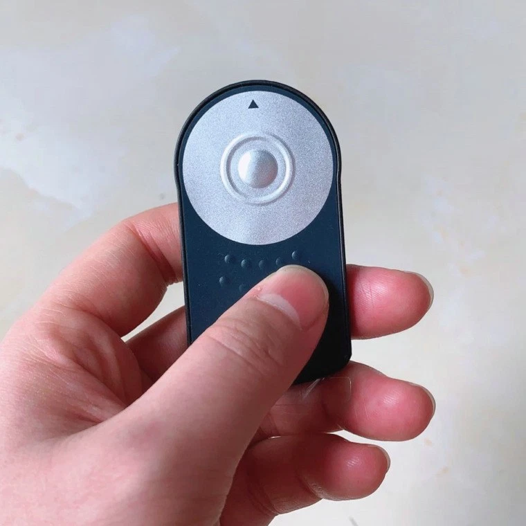 RC-6 Wireless Camera Shutter Remote Control For 70D 700D 60D 5D2 5D4 3800D - Image 4 of 4