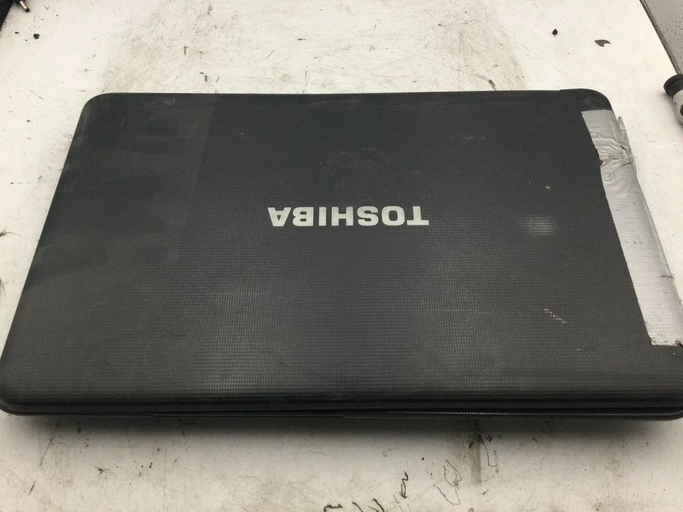 TOSHIBA SATELLITE C855-S5219 - BOOTS TO BIOS - INTEL I3 - no RAM - READ-BB - Image 4 of 4